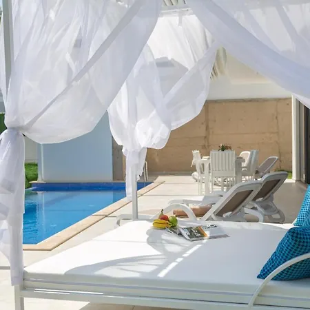 Islamlar Sleeps 4 With Pool Air Con And Wifi Islamlar (Mediterranean)