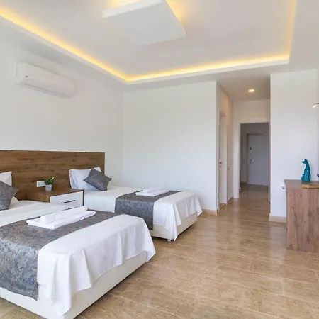 فيلة Islamlar Sleeps 4 With Pool Air Con And Wifi