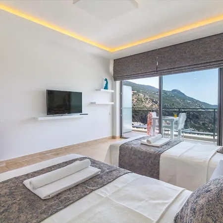 Islamlar Sleeps 4 With Pool Air Con And Wifi فيلة